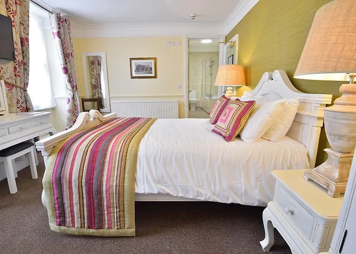The George Hotel