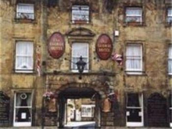 The George Inn 3*